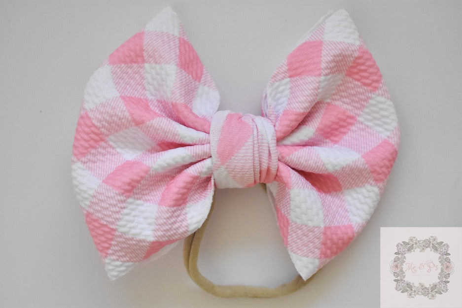 Check into Spring Pink 5” bow