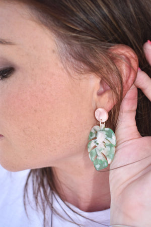 Pink palm earrings