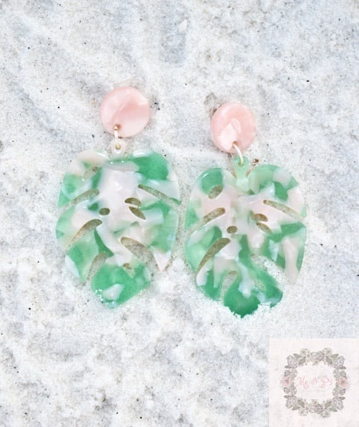 Pink palm earrings