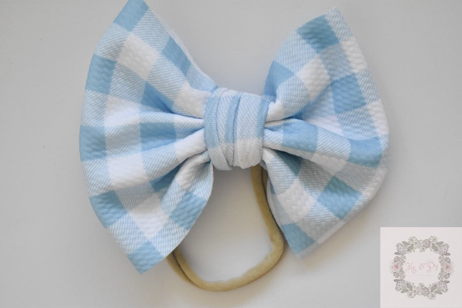 Check into Spring Blue 5” bow