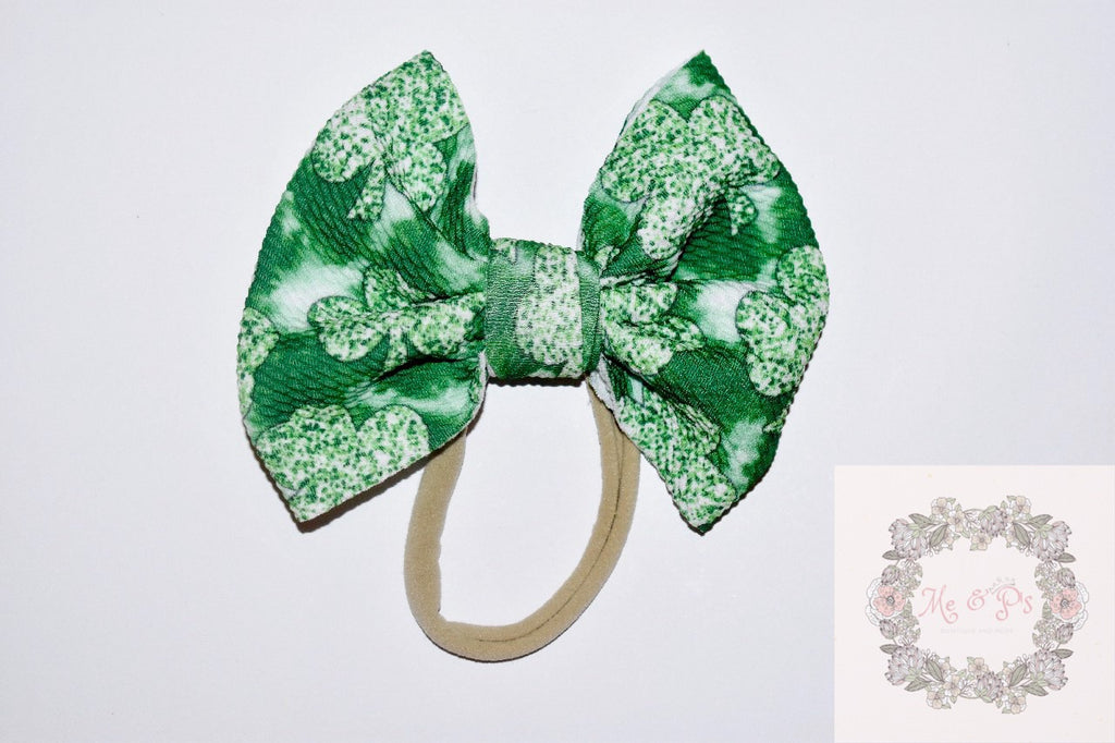 Shimmery Shamrock 5” bow